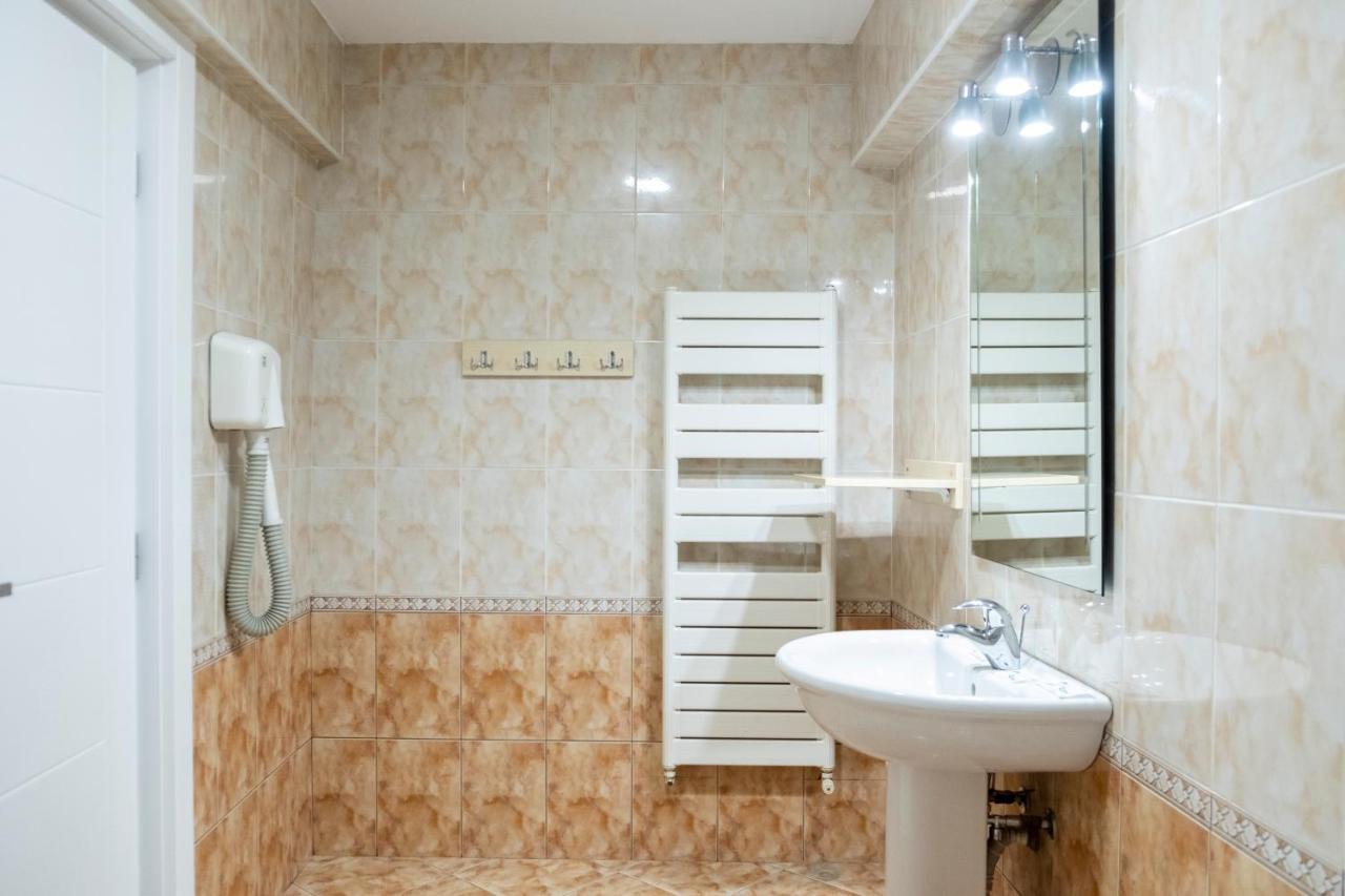 Casa Gabriela Otel Bükreş Dış mekan fotoğraf